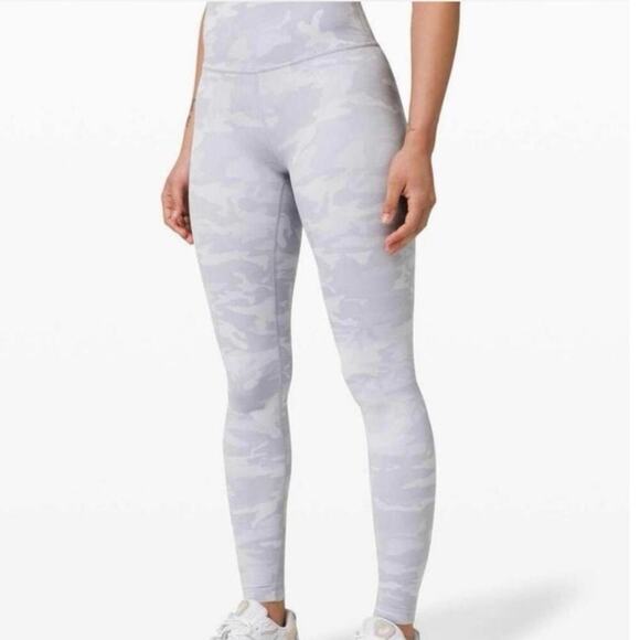 Lululemon Size 2 Wunder Under High-Rise Tight 28" Incognito Camo White & Gray - Picture 1 of 7